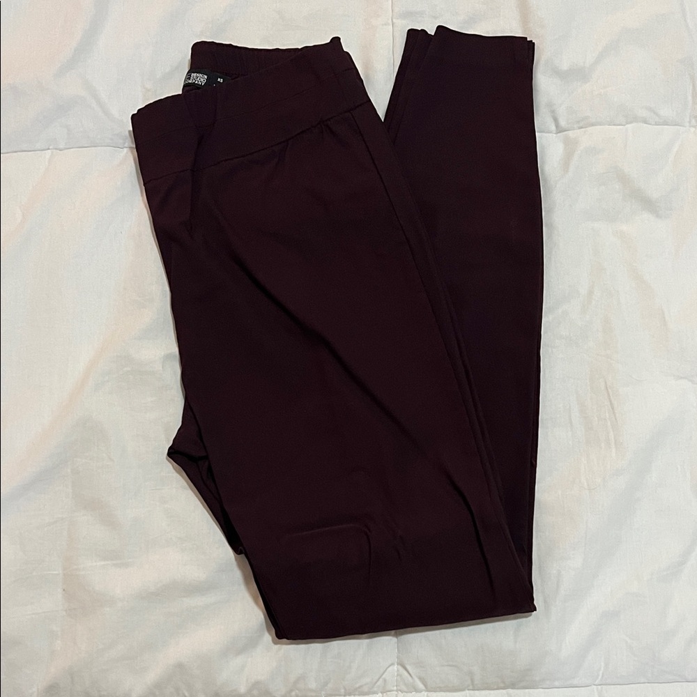 New York & Company Burgundy Pants